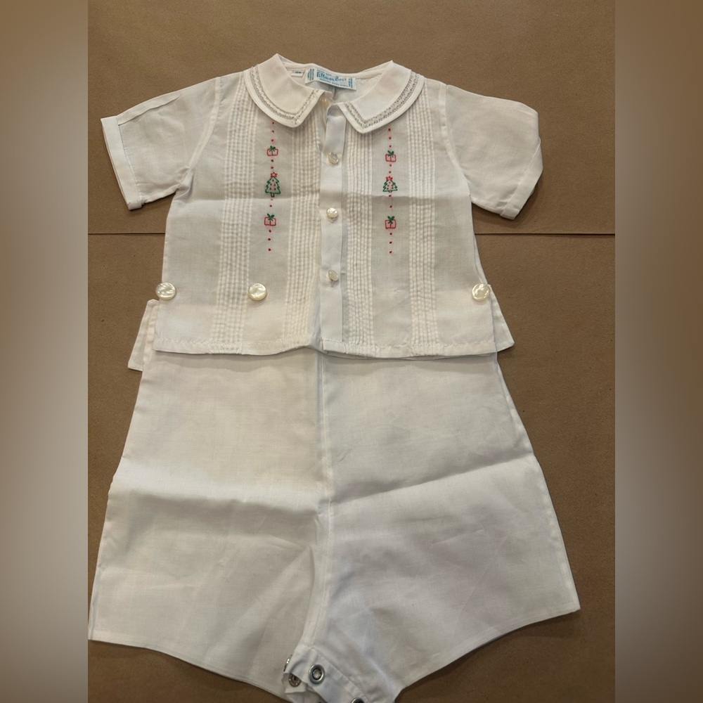 Feltman Brothers Classic Christmas Button On 18 months
